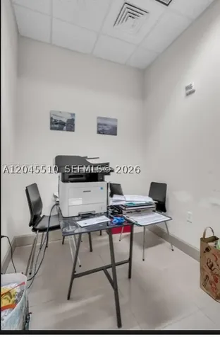 175 SW 7th Street Miami FL 33130