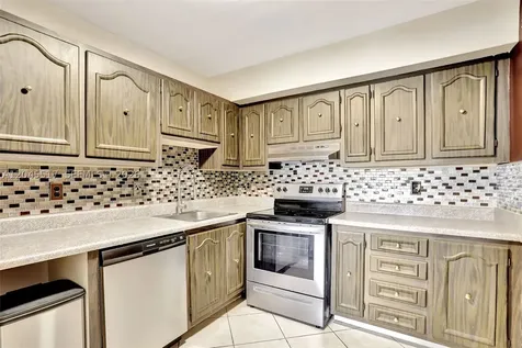 470 N Laurel Drive Margate FL 33063