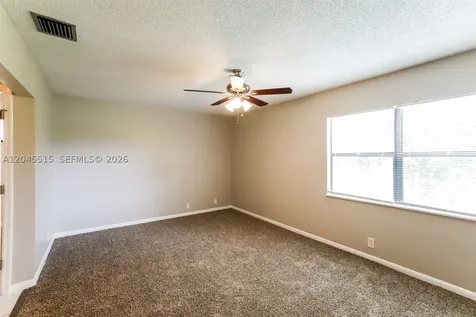 1430 W Sandpiper Circle Pembroke Pines FL 33026