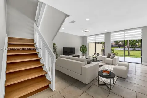 3926 Adra Avenue Doral FL 33178