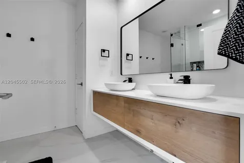 387 NW 17th Street Fort Lauderdale FL 33311