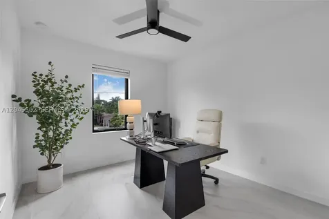387 NW 17th Street Fort Lauderdale FL 33311