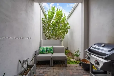 387 NW 17th Street Fort Lauderdale FL 33311