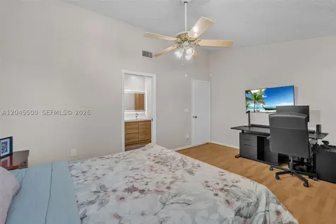 10060 SW 137th Court Miami FL 33186