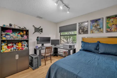 10060 SW 137th Court Miami FL 33186