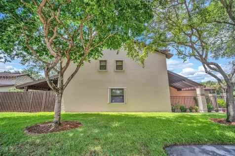 10060 SW 137th Court Miami FL 33186