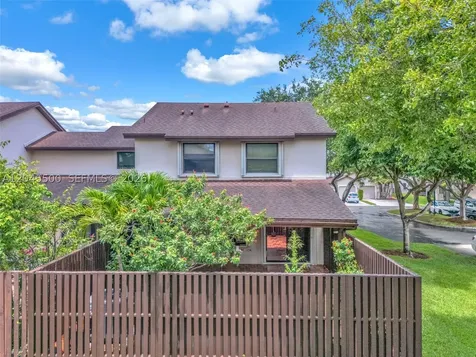 10060 SW 137th Court Miami FL 33186