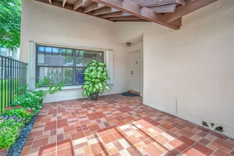 10060 SW 137th Court Miami FL 33186