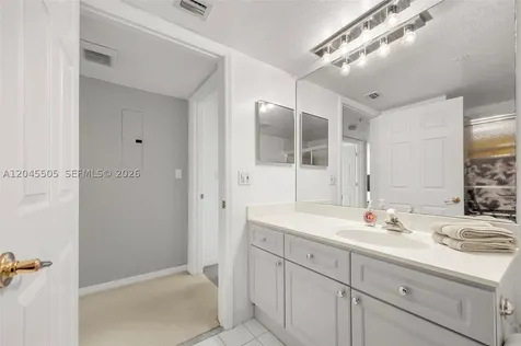 17275 Collins Avenue Sunny Isles Beach FL 33160