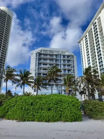 17275 Collins Avenue Sunny Isles Beach FL 33160