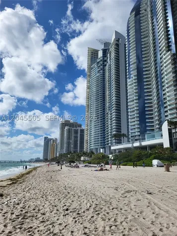 17275 Collins Avenue Sunny Isles Beach FL 33160