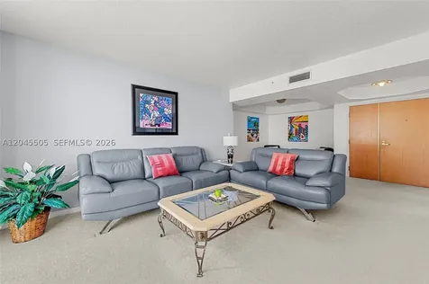 17275 Collins Avenue Sunny Isles Beach FL 33160