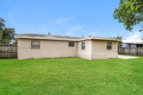 4951 SW 16th Street Plantation FL 33317