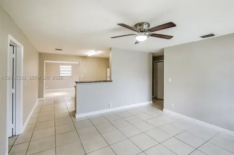 4951 SW 16th Street Plantation FL 33317