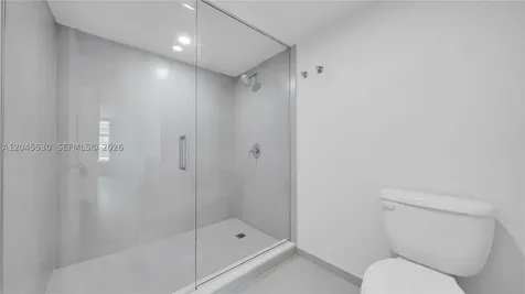 555 NE 34th Street Miami FL 33137