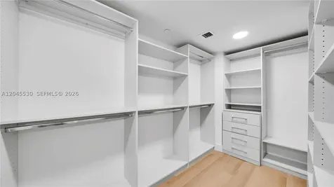 555 NE 34th Street Miami FL 33137