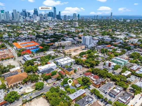 210 SW 13th Avenue Miami FL 33135