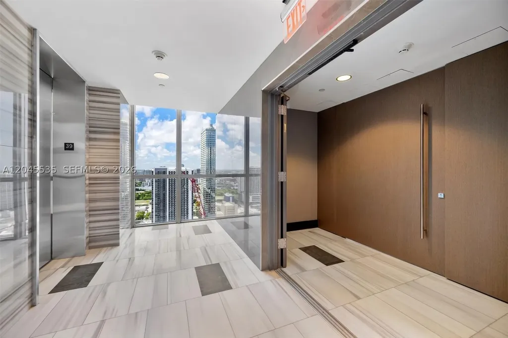 1100 Biscayne Boulevard Miami FL 33132