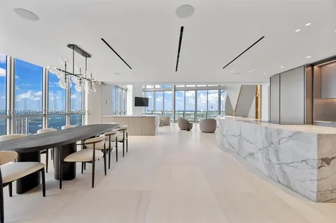 1100 Biscayne Boulevard Miami FL 33132