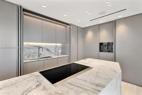 1100 Biscayne Boulevard Miami FL 33132
