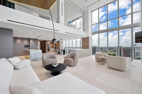 1100 Biscayne Boulevard Miami FL 33132