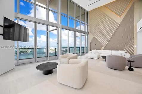1100 Biscayne Boulevard Miami FL 33132