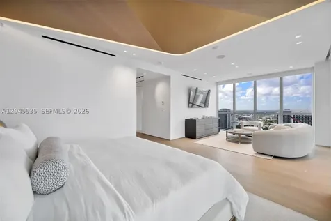 1100 Biscayne Boulevard Miami FL 33132