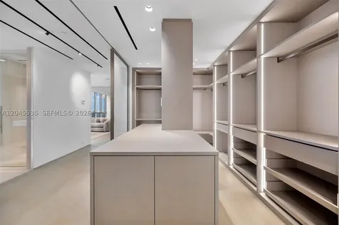 1100 Biscayne Boulevard Miami FL 33132