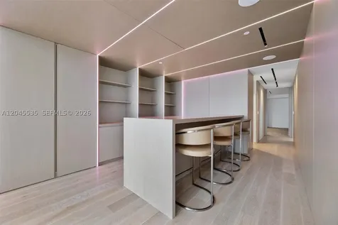1100 Biscayne Boulevard Miami FL 33132