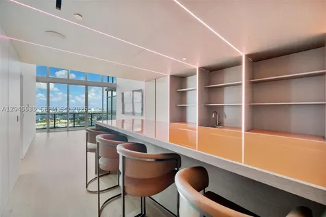 1100 Biscayne Boulevard Miami FL 33132