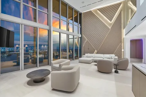 1100 Biscayne Boulevard Miami FL 33132