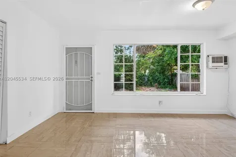 1350 NE 149th Street Miami FL 33161