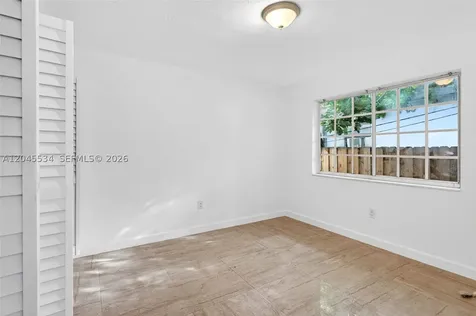 1350 NE 149th Street Miami FL 33161