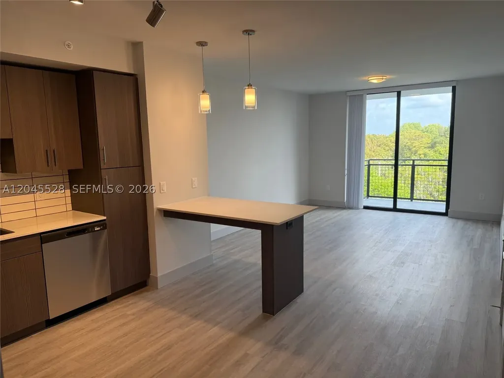 9000 Ramblewood Drive Coral Springs FL 33071