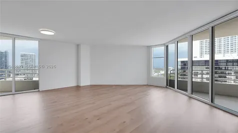 555 NE 34th Street Miami FL 33137