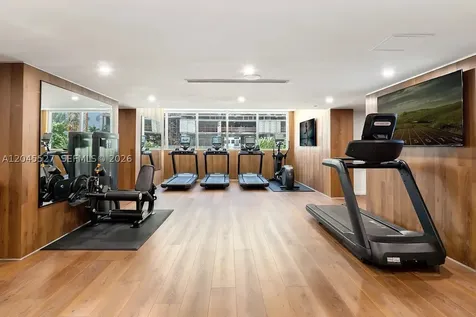 555 NE 34th Street Miami FL 33137