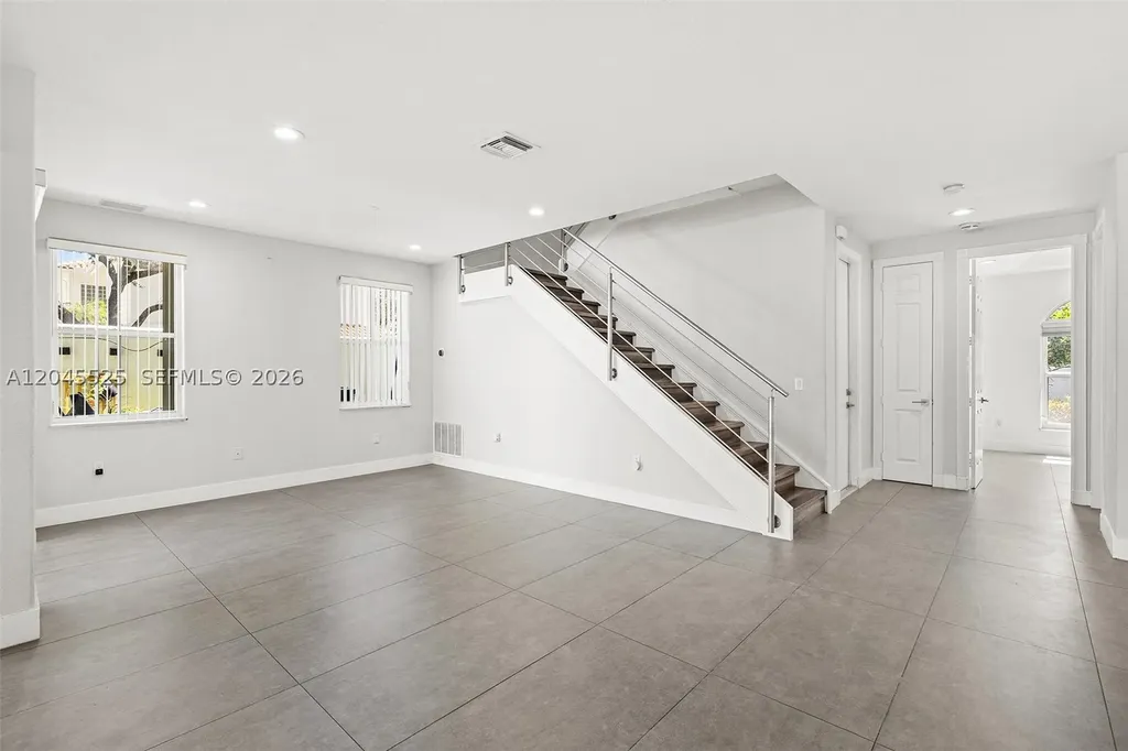 1549 Shoreline Way Hollywood FL 33019