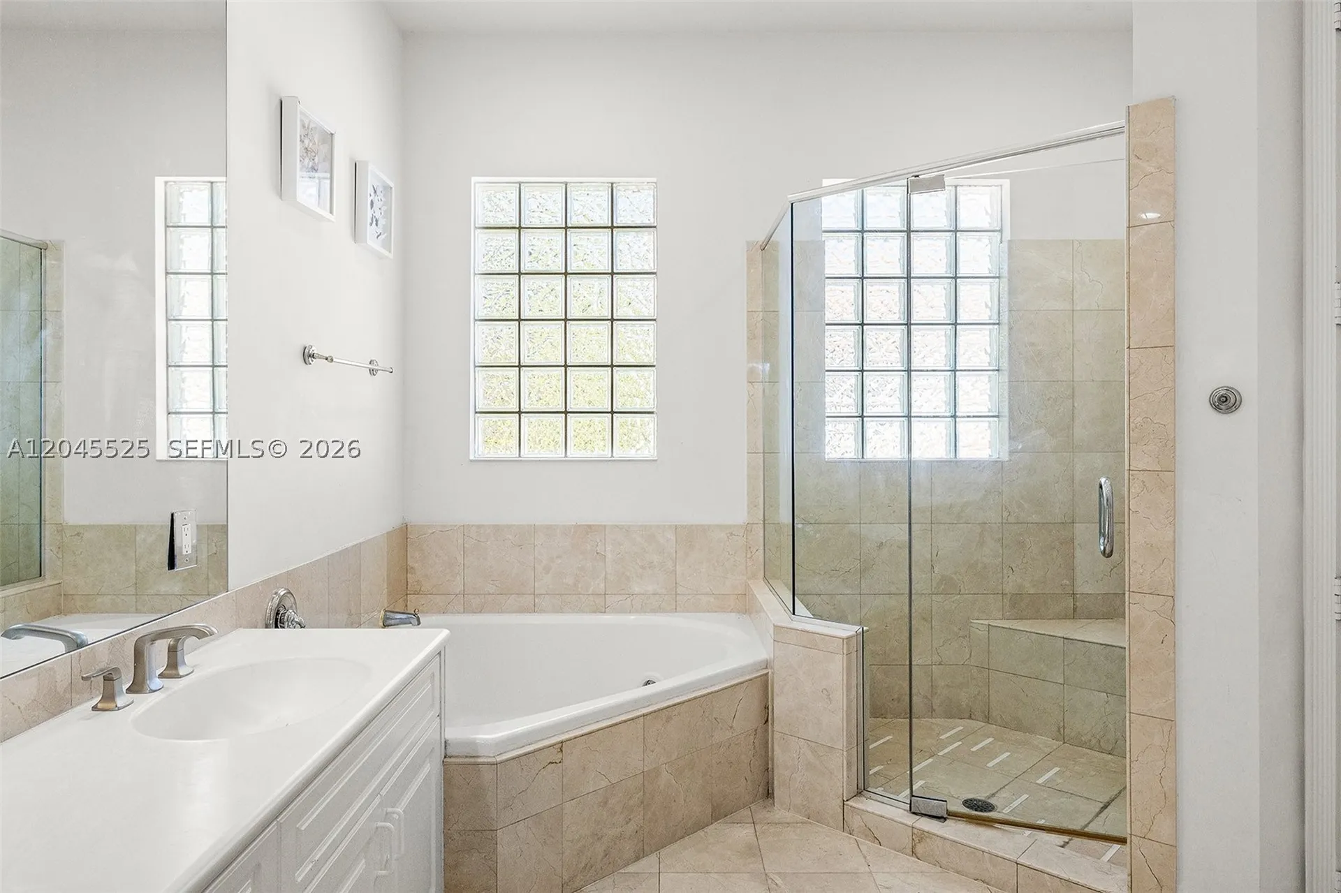 1549 Shoreline Way Hollywood FL 33019