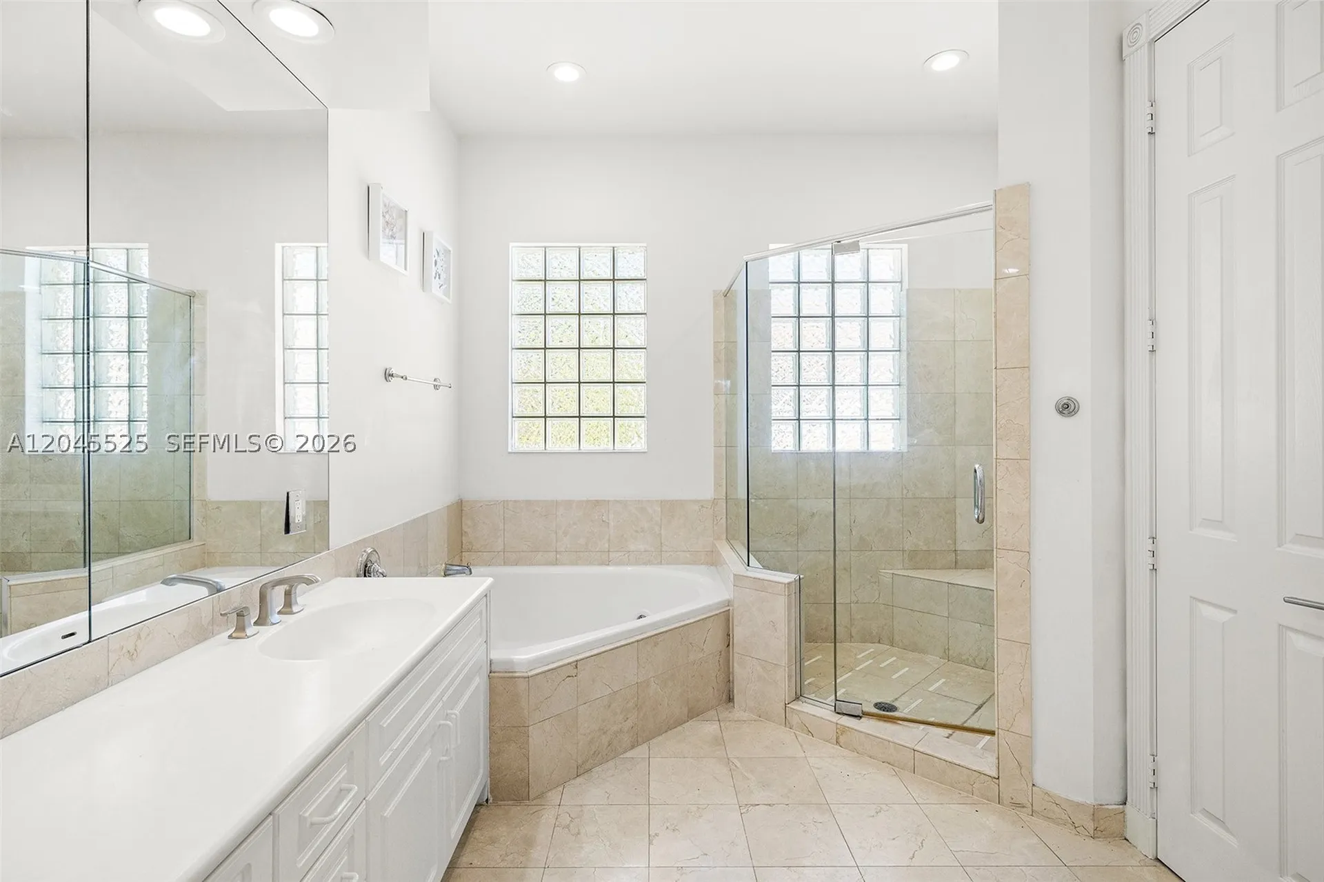 1549 Shoreline Way Hollywood FL 33019