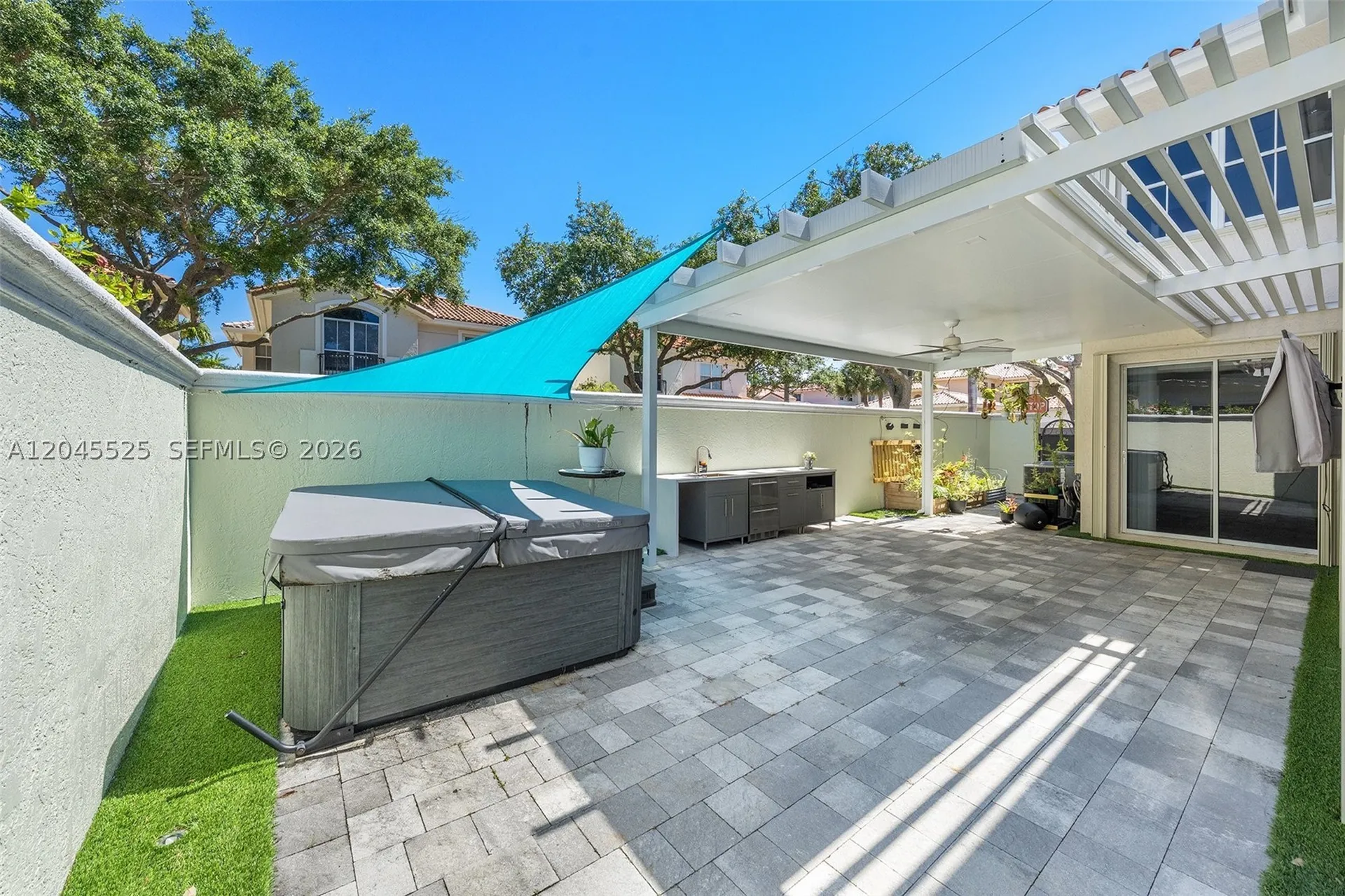 1549 Shoreline Way Hollywood FL 33019