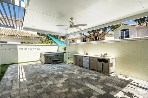 1549 Shoreline Way Hollywood FL 33019