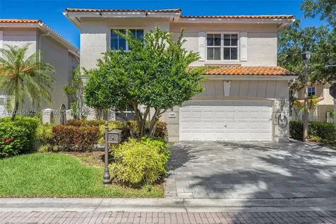 1549 Shoreline Way Hollywood FL 33019