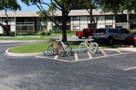 9459 W Mcnab Road Tamarac FL 33321