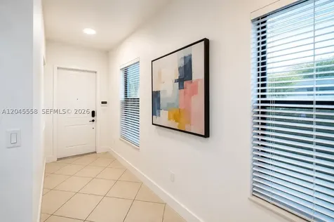 3209 W 98th Place Hialeah FL 33018