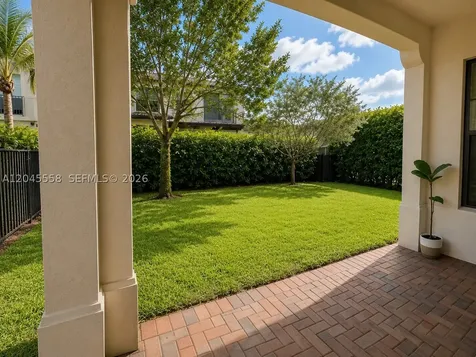 3209 W 98th Place Hialeah FL 33018