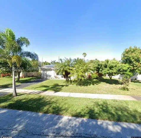 6321 Thomas Street Hollywood FL 33024