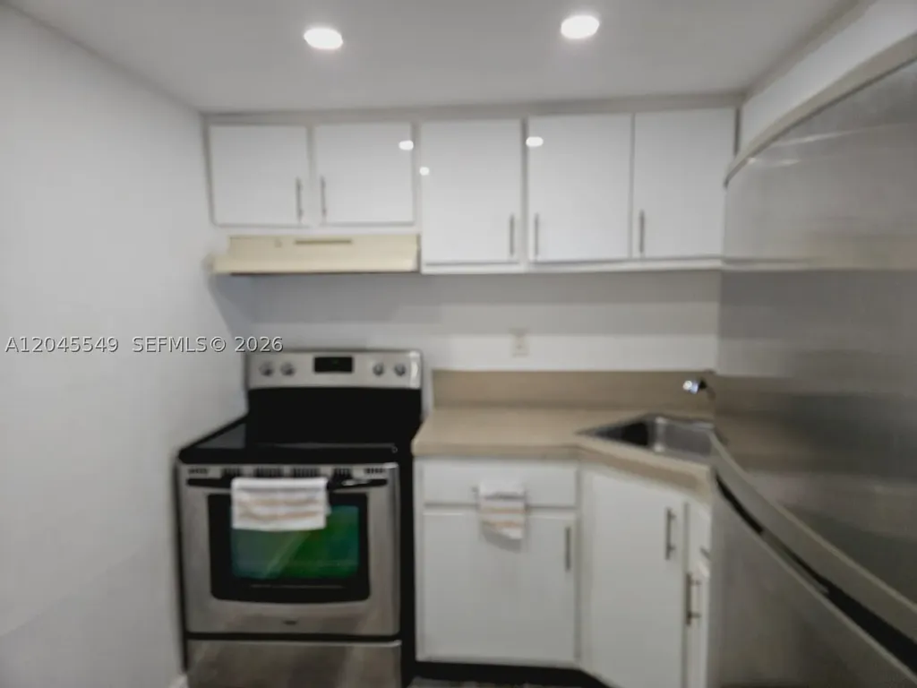 4550 NW 9th Street Miami FL 33126