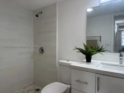 4550 NW 9th Street Miami FL 33126