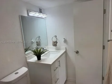 4550 NW 9th Street Miami FL 33126