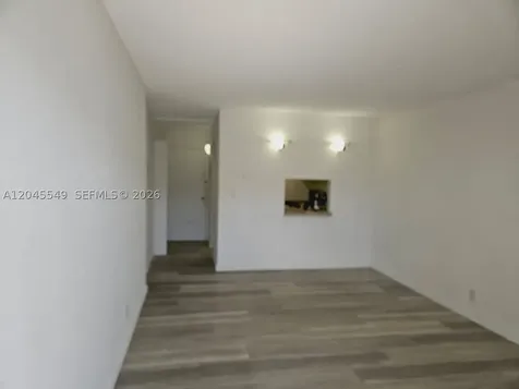 4550 NW 9th Street Miami FL 33126
